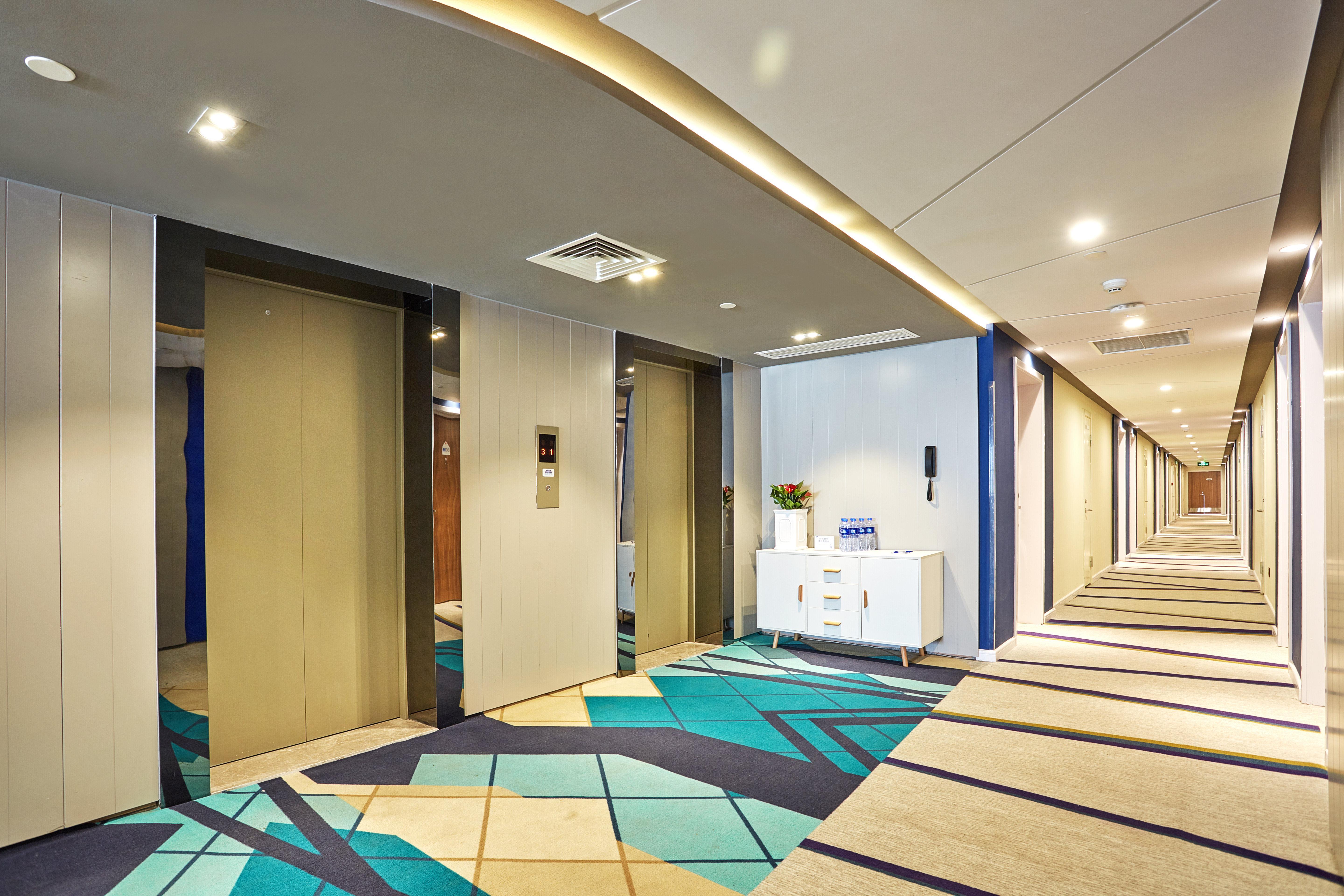 Holiday Inn Express Nanjing Xuanwu Lake By Ihg Buitenkant foto