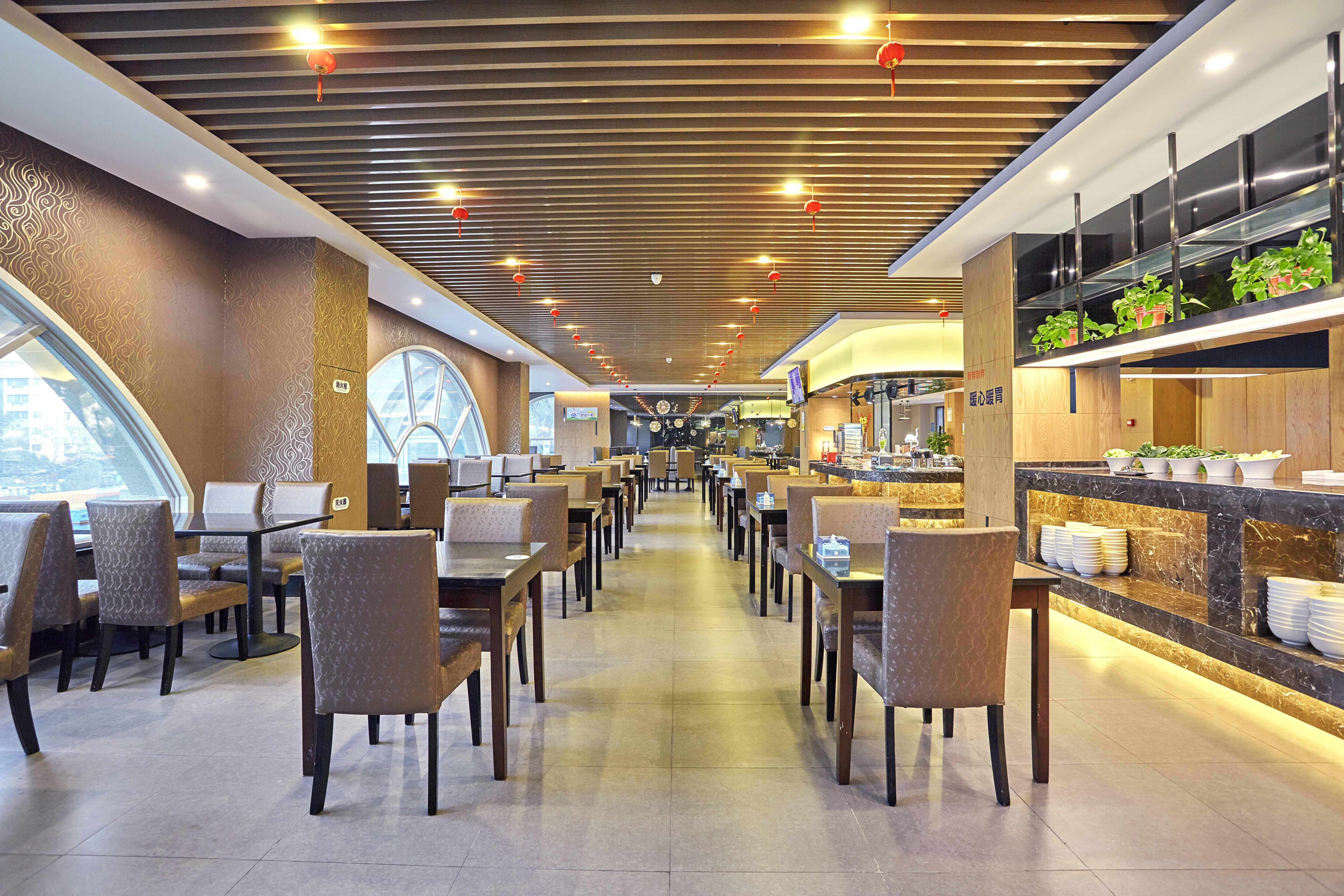 Holiday Inn Express Nanjing Xuanwu Lake By Ihg Buitenkant foto